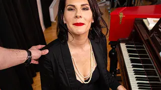 Questa troia matura di maestra di piano ama farsi sfondare il culo - categoria Anale